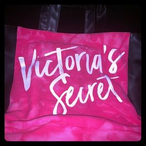Victoria Secret Overnight Bag